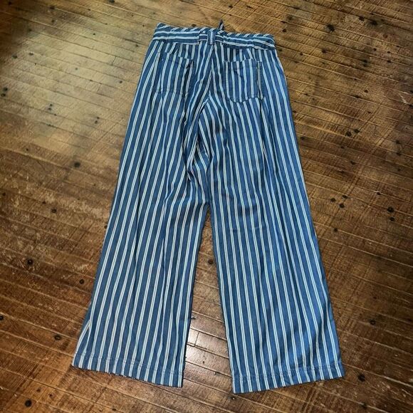 American Eagle Outfitters Blue and White Striped Wide Leg Jeans - Picture 3 of 3